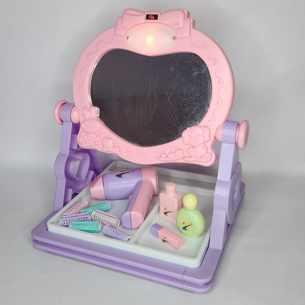 Vintage 80s/90s Light-up Vanity Table with Accessories Pastel Pink Purple